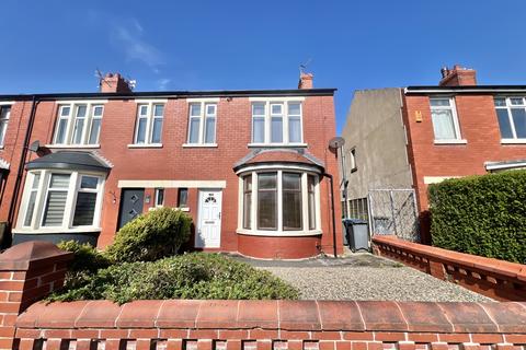 Boardman Avenue, Blackpool FY1 3 bed end of terrace house for sale
