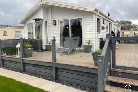 Talacre CH8 3 bed lodge for sale