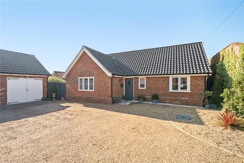 Summerhouse Close, Botesdale, Diss... 3 bed detached bungalow for sale
