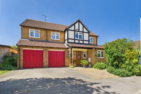 Moorhen Court, Quedgeley, Gloucester... 5 bed detached house for sale