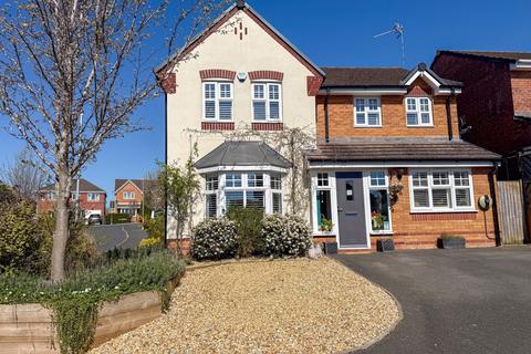 Trianon Road, Bromsgrove 4 bed detached house for sale