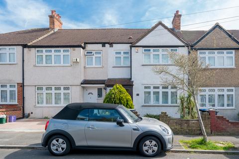 Rosemead Avenue, Mitcham CR4 3 bed terraced house for sale