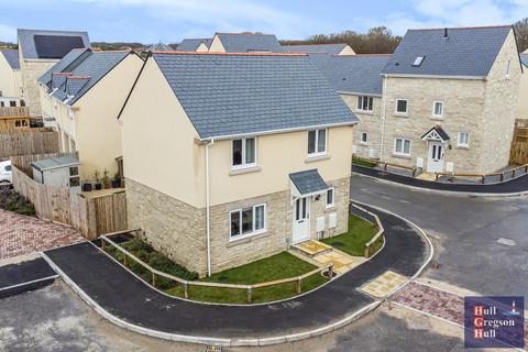 Kingbarrow Drive, The Windmills... 2 bed detached house for sale