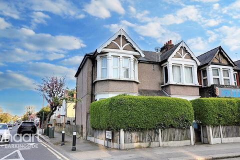 Cranbrook Road, Barkingside 1 bed duplex for sale