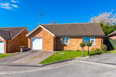Brook Farm Close, Wymington NN10 3 bed detached bungalow for sale