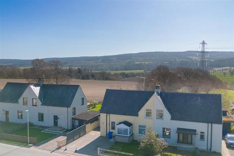 Viewfield Place, Inverness IV5 2 bed semi
