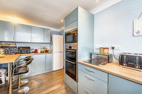 Level Road, Hawarden, CH5 3 bed link detached house for sale