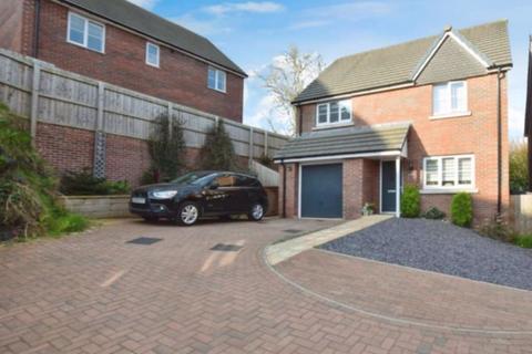 Jordan Drive, Exeter 4 bed detached house for sale