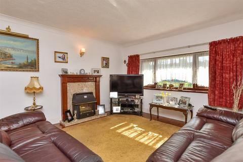 Carden Avenue, Brighton BN1 3 bed semi