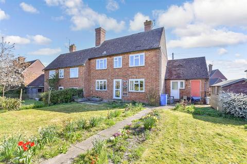 Brattle, Woodchurch, Ashford, Kent 3 bed semi