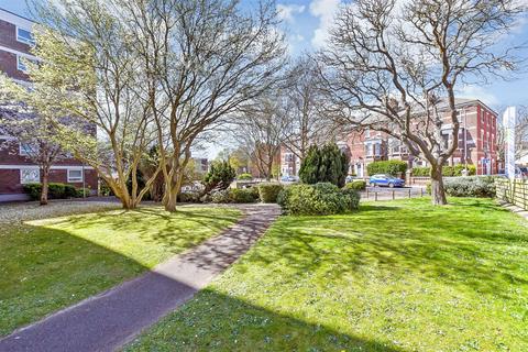 Roslyn House, Southsea PO5 1 bed flat for sale