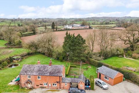 Bradley Common, Nr Malpas 3 bed detached house for sale