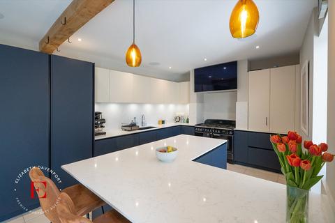 Warwick Road, Kenilworth, CV8 4 bed townhouse for sale