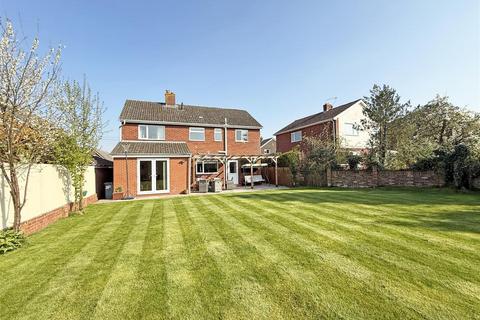 Hollies Drive, Bayston Hill, Shrewsbury 5 bed detached house for sale