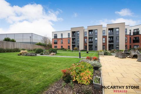 Elizabeth Place, Trimbush Way, Market... 2 bed apartment for sale