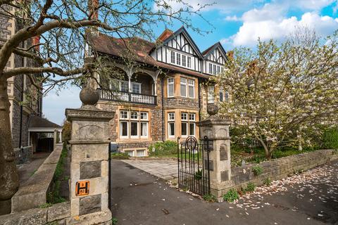 Downleaze, Stoke Bishop, Bristol, BS9 3 bed apartment for sale