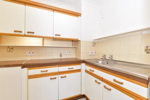 Seaward Court, Bognor Regis PO21 1 bed flat for sale