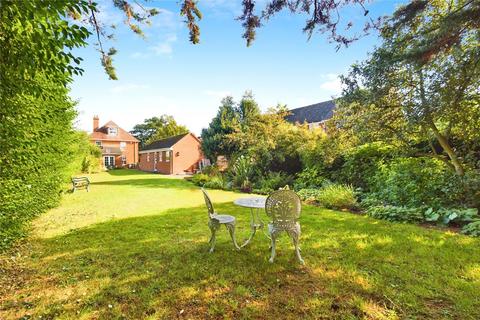 Essex Street, Newbury, Berkshire, RG14 4 bed detached house for sale