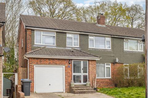 Shelley Road, East Grinstead RH19 4 bed semi