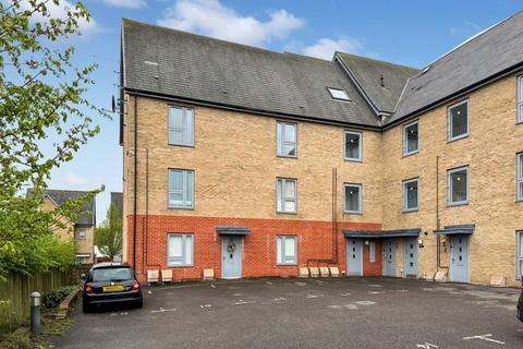 John Amoore Lane, Ashford TN23 2 bed apartment for sale