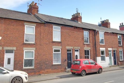 Queensgate, Beverley 2 bed terraced house for sale