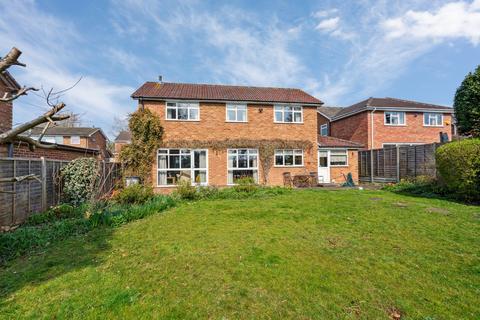 Arnett Close, Rickmansworth, WD3 4 bed detached house for sale