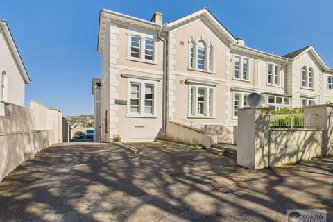 Forde Park, Newton Abbot 2 bed apartment for sale