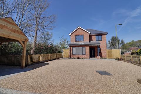 LOVEDEAN LANE, LOVEDEAN 4 bed detached house for sale