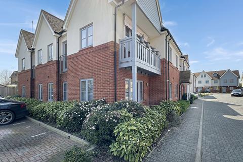 Great Chesterford, Saffron Walden CB10 2 bed apartment for sale