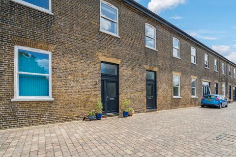 The Long Room Apartments, Royal Quay... 2 bed apartment for sale