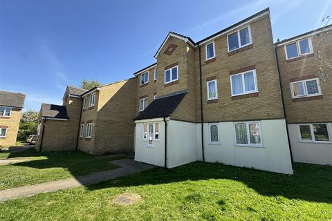 Redford Close, Feltham 1 bed apartment for sale