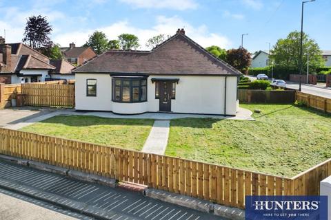 2 bedroom semi-detached bungalow for sale