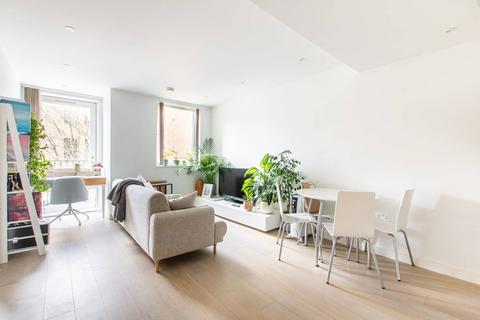 Albion Court, Hammersmith, London, W6 1 bed flat for sale