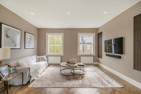 Stadium Street, London SW10 3 bed flat for sale