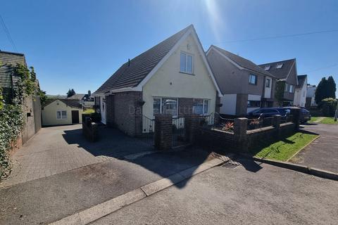 Walters Road, Bridgend, Bridgend... 3 bed detached house for sale