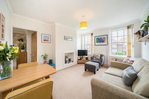 Inigo Jones Road, Charlton, SE7 1 bed apartment for sale