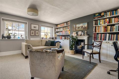 Great Russell Street, London, WC1B 1 bed apartment for sale