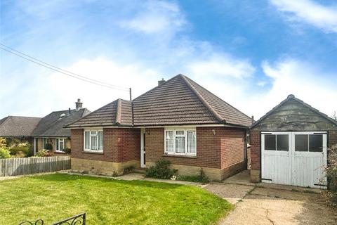 Coronation Avenue, Cowes, Isle of Wight 3 bed bungalow for sale