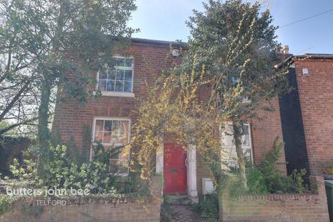 St John Street, Telford 3 bed detached house for sale