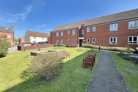 Fountain Court, Westbury 2 bed apartment for sale