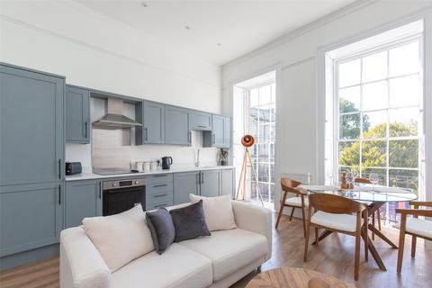 Richmond Terrace, Bristol BS8 2 bed apartment for sale
