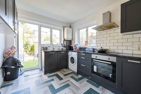Hartington Road, Walthamstow, London... 2 bed house for sale