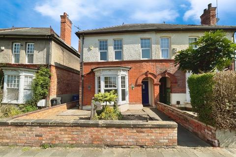 Parnell Street, Gainsborough 3 bed semi