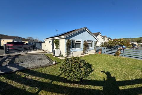 Pentre Isaf, Llanrhystud, SY23 2 bed detached bungalow for sale