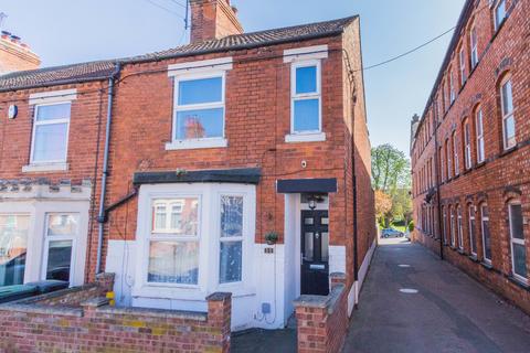 Scarborough Street, Wellingborough NN9 3 bed end of terrace house for sale