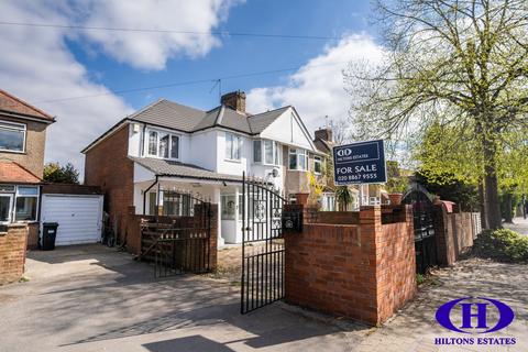 5 bedroom semi-detached house for sale