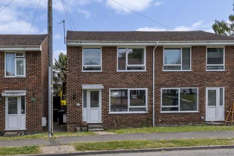 Harcourt Close, Uckfield 3 bed semi
