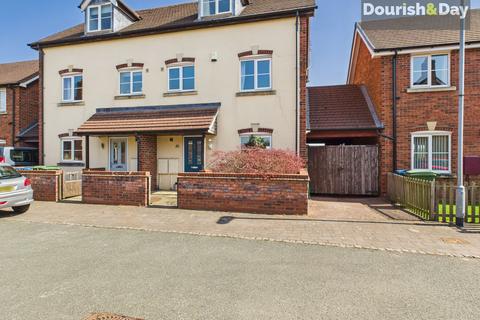 Prospect Place, Stafford ST17 4 bed semi