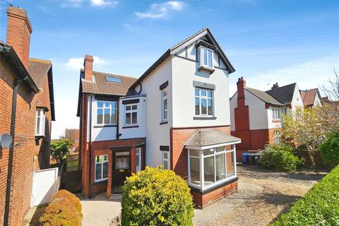 Axholme Road, South Yorkshire DN2 5 bed detached house for sale