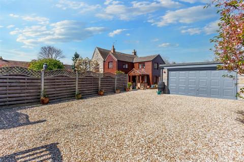 Blakes Hill, Evesham WR11 4 bed detached house for sale